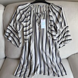 Blue Island Beach Bell Sleeve Striped Cover Up Size Medium White/Navy/Gold B33